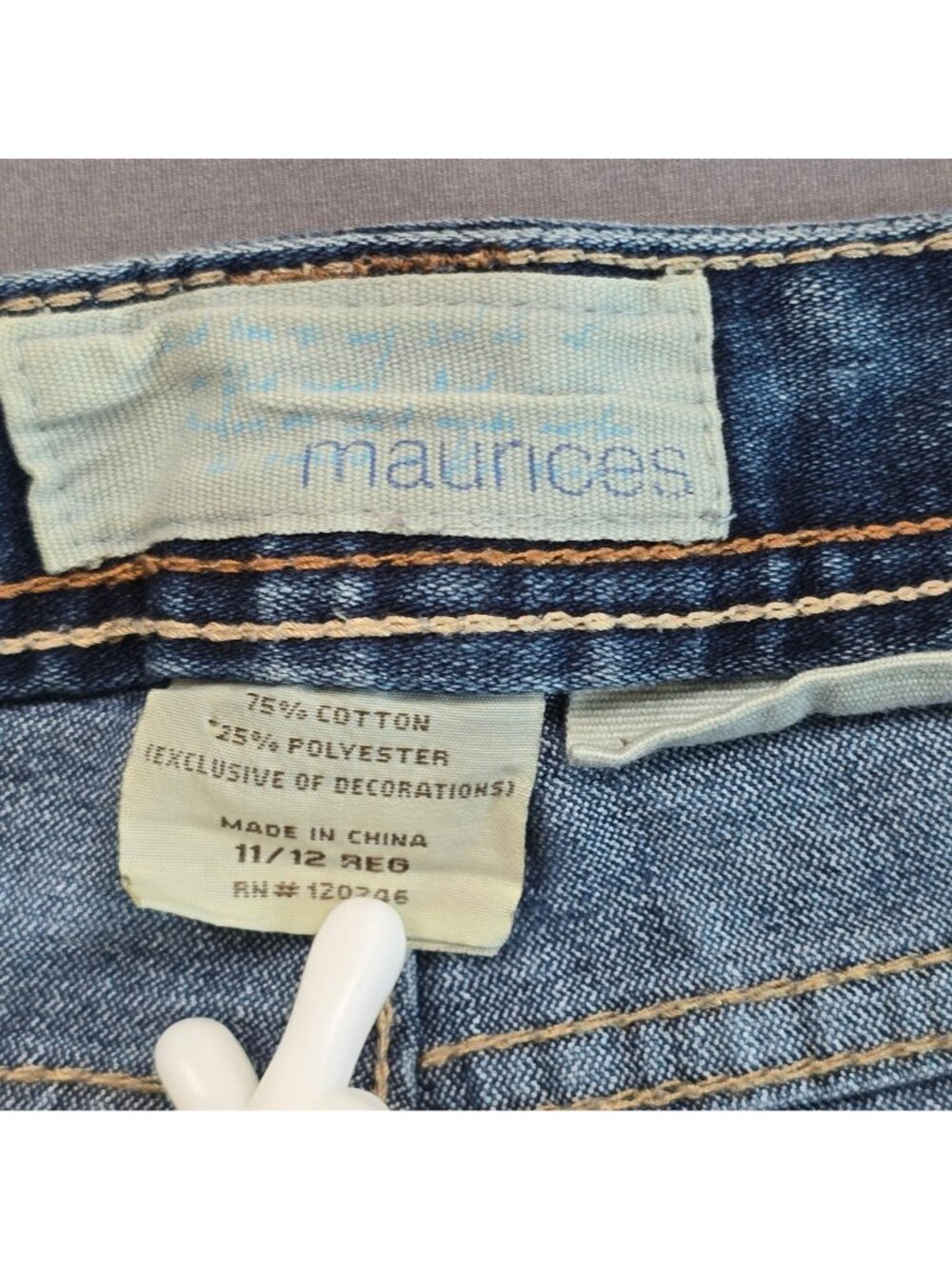 Maurices 11/12 Regular Molli Flare Leg Jeans Blue - Picture 2 of 6